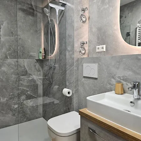 Modern Elegance In * 하노버