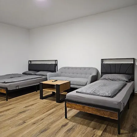 Modern Elegance In 하노버