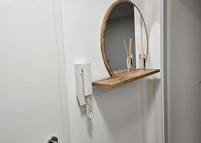 Διαμέρισμα Modern Elegance In *